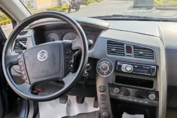 SsangYong Kyron 2011 gris6