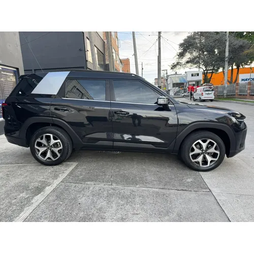 SsangYong Torres 2024 Negro Bogotá