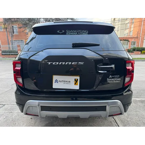 SsangYong Torres 2024 Negro Bogotá