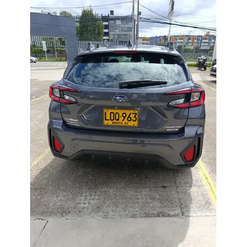 Subaru Cross Trek 2024 Gris Chía