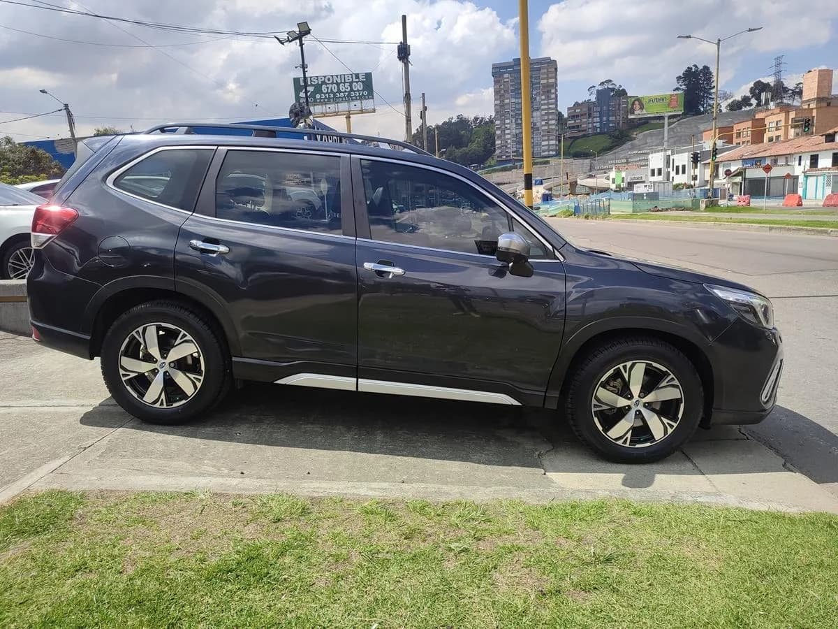 Subaru Forester 2.5 Cvt Sport 2019 Gris