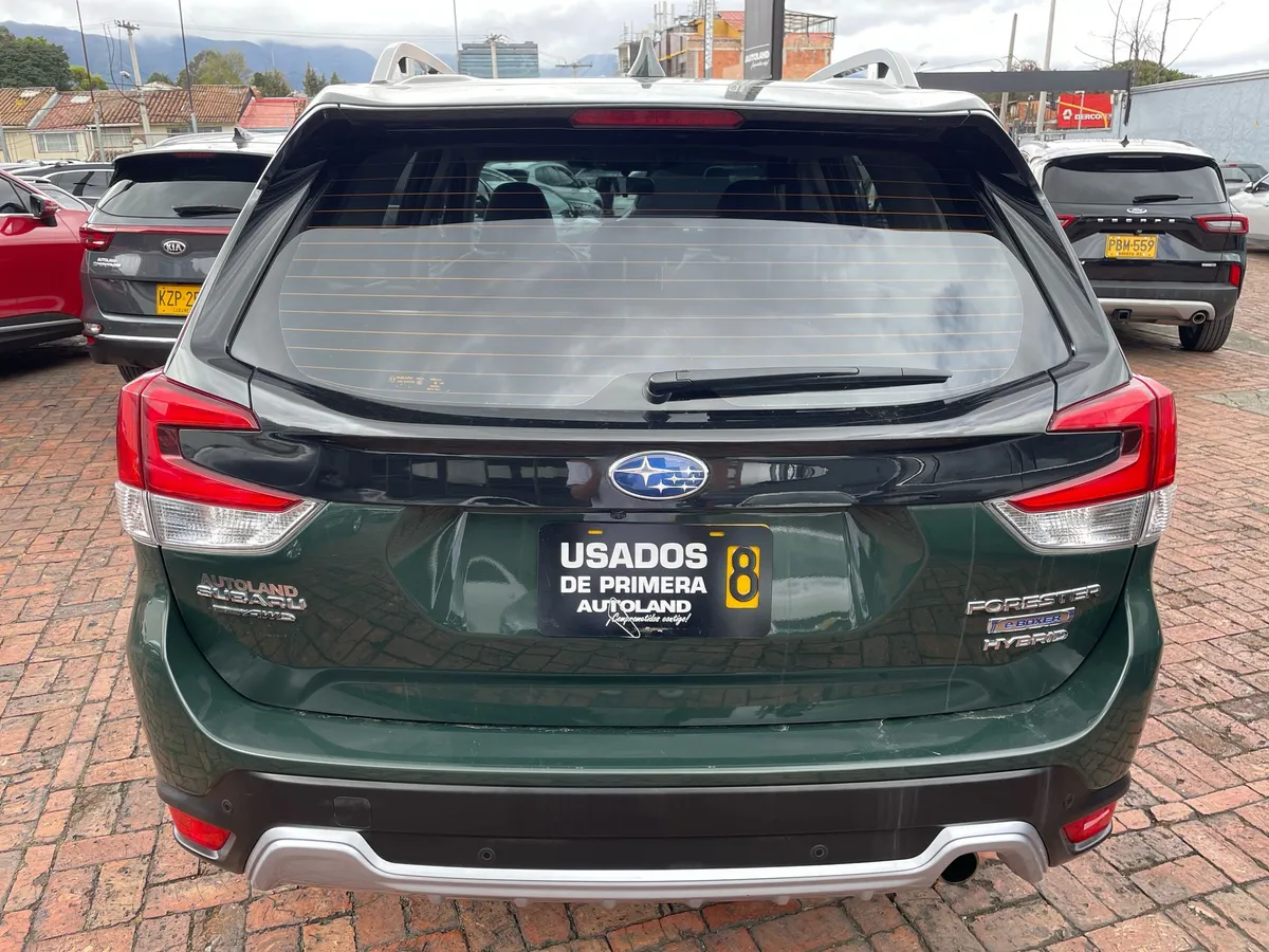 Subaru Forester 2023 Verde Bogotá