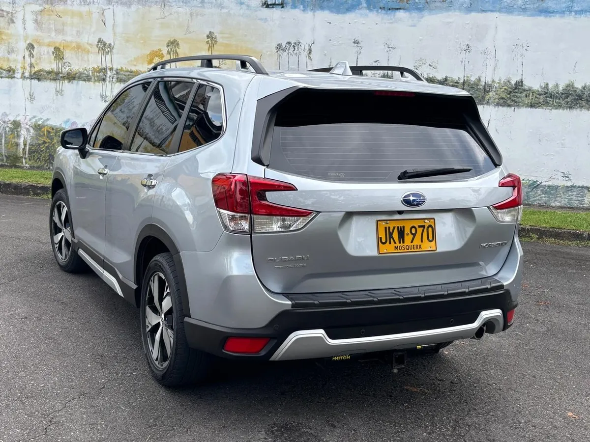 Subaru Forester 2020 Gris Villavicencio