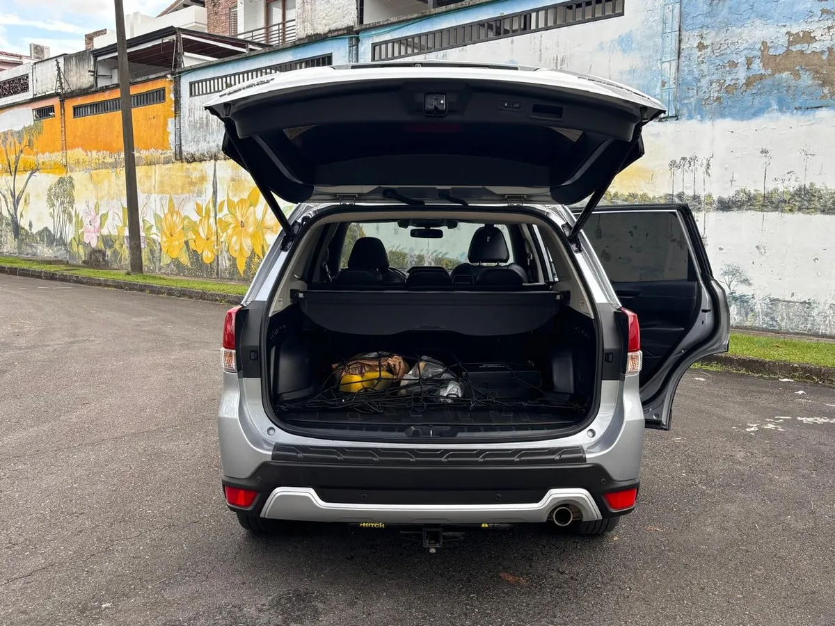 Subaru Forester 2020 Gris Villavicencio