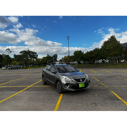 Suzuki Baleno 2022 Gris Bogotá