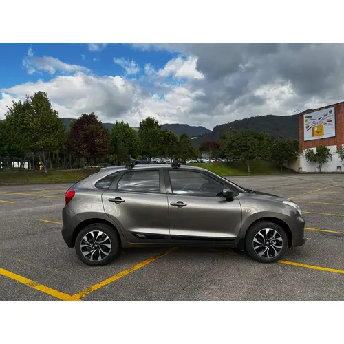 Suzuki Baleno 2022 Gris Bogotá