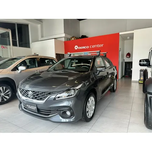 Suzuki Baleno Cross 2026 Gris Bogotá