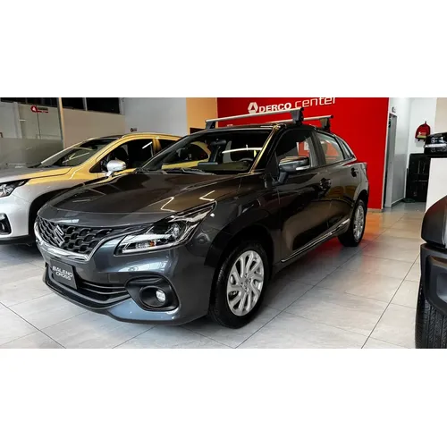 Suzuki Baleno Cross 2026 Gris Bogotá