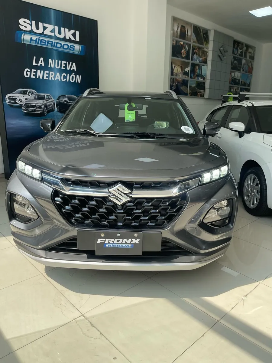 Suzuki Fronx 2026 Gris Medellín
