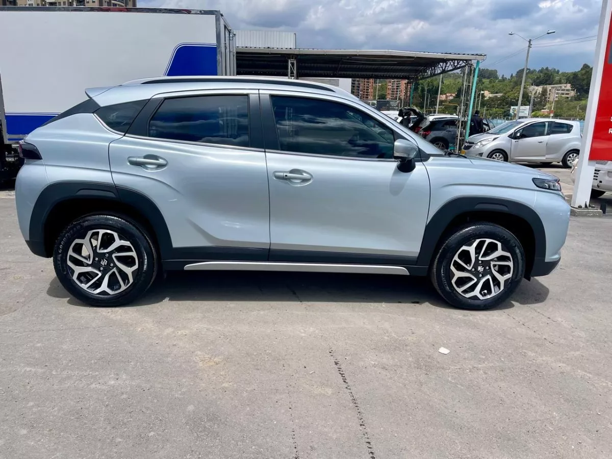 Suzuki Fronx Glx