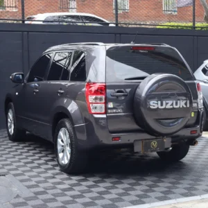 Suzuki 2017 Gris Floridablanca