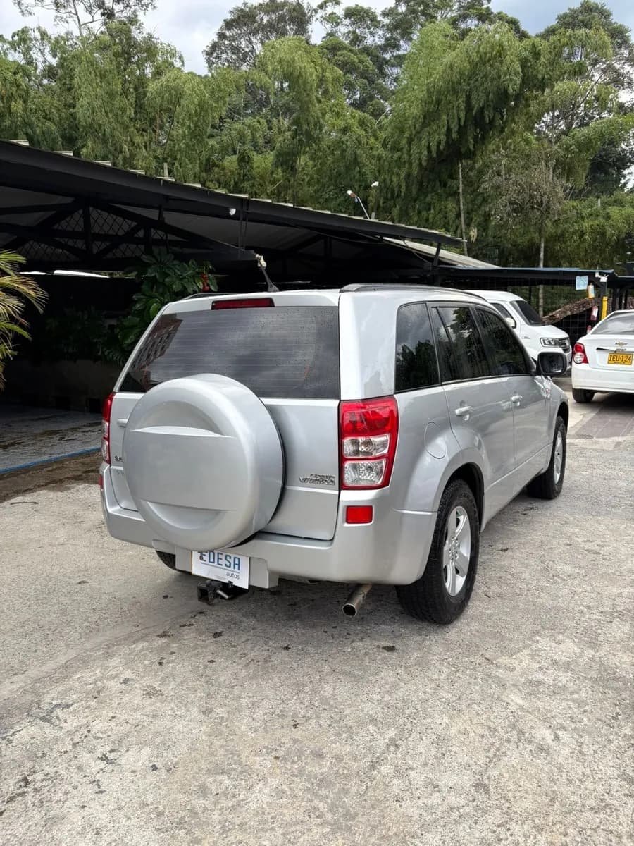 Suzuki Grand Vitara 2.7 Sz 2008 Plata