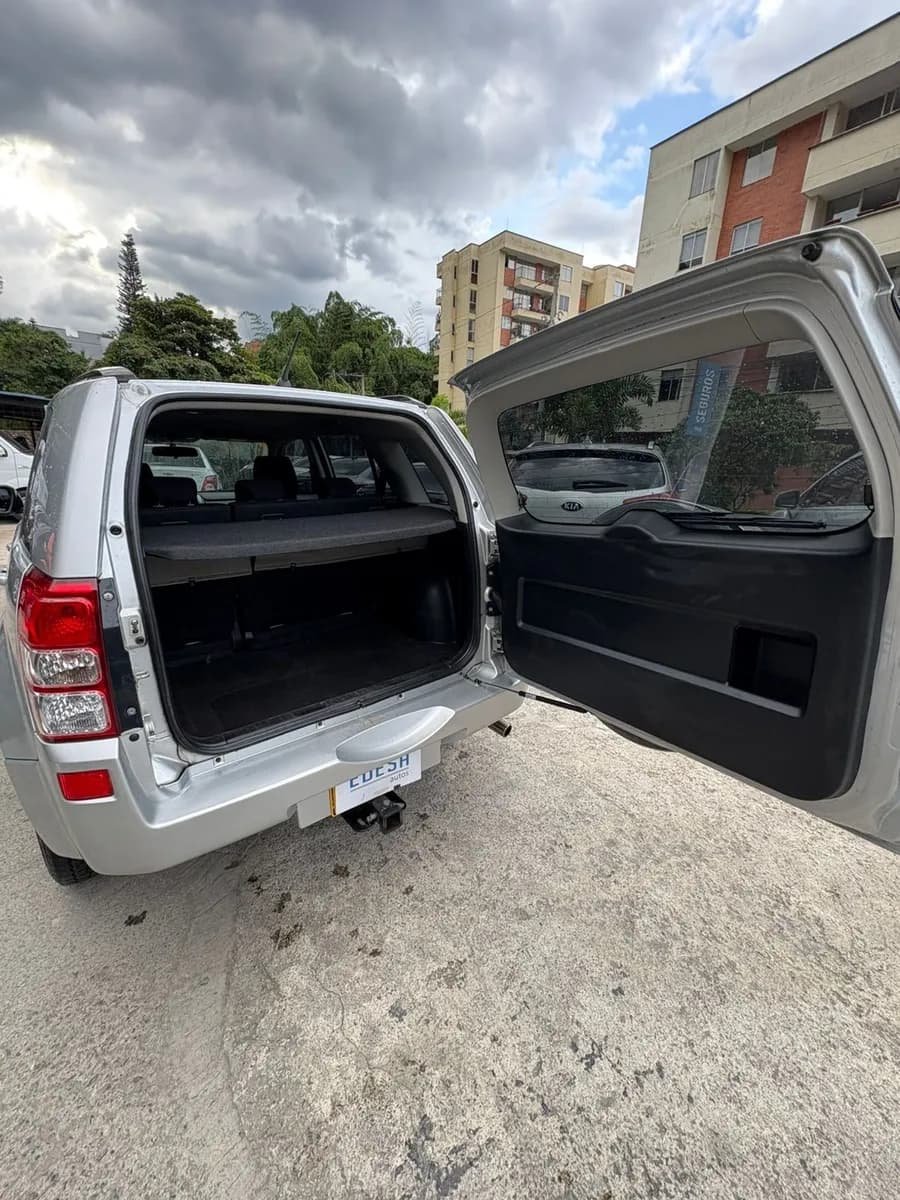 Suzuki Grand Vitara 2.7 Sz 2008 Plata