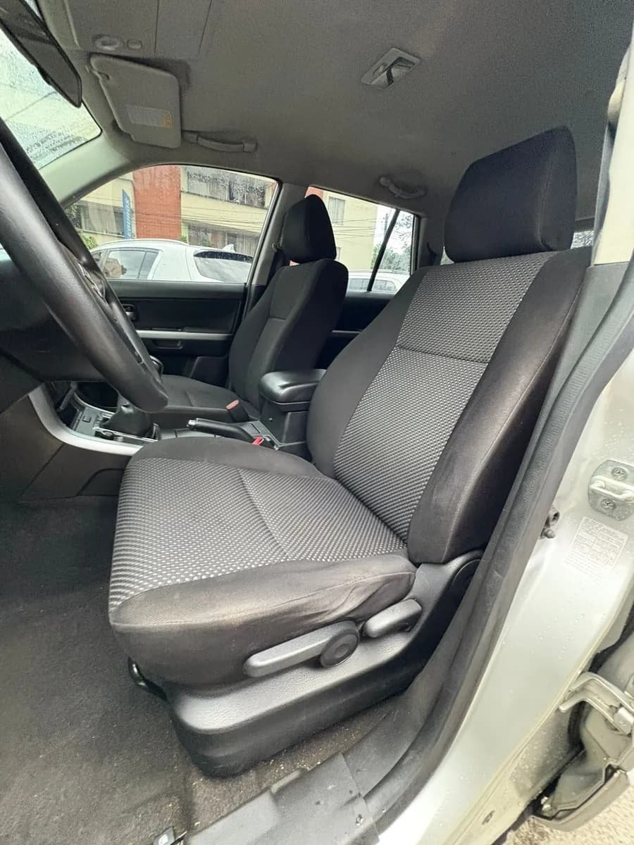 Suzuki Grand Vitara 2.7 Sz 2008 Plata