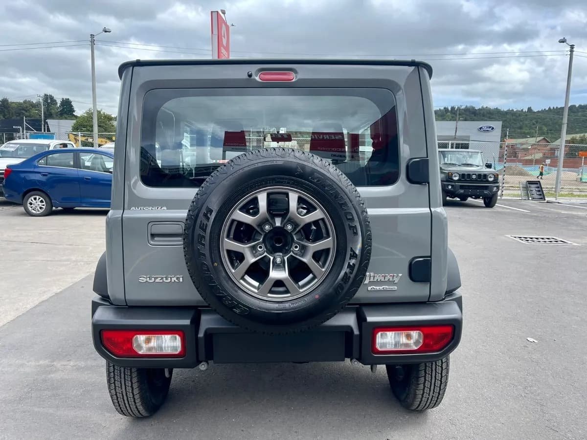 Suzuki Jimny 1.4 Glx Aut 2025 Gris