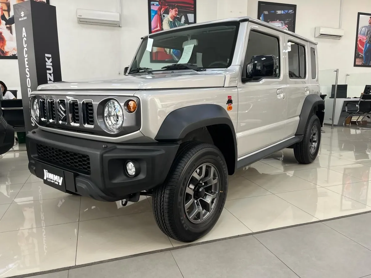 Suzuki Jimny 2026 Plateado Medellín