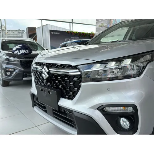 Suzuki S-Cross 2026 Plateado Bogotá