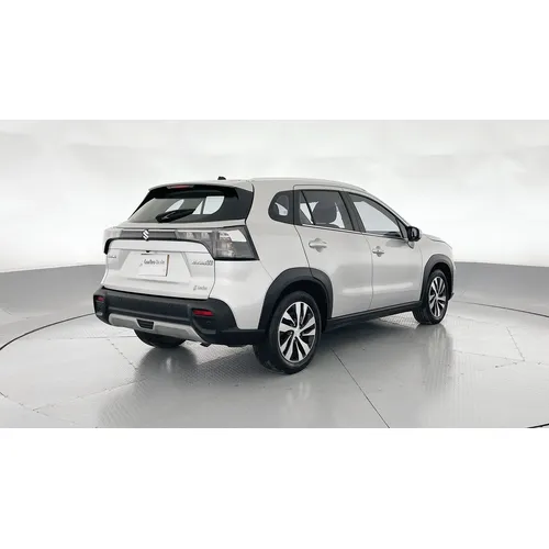 Suzuki S-Cross 2023 Plateado Bogotá