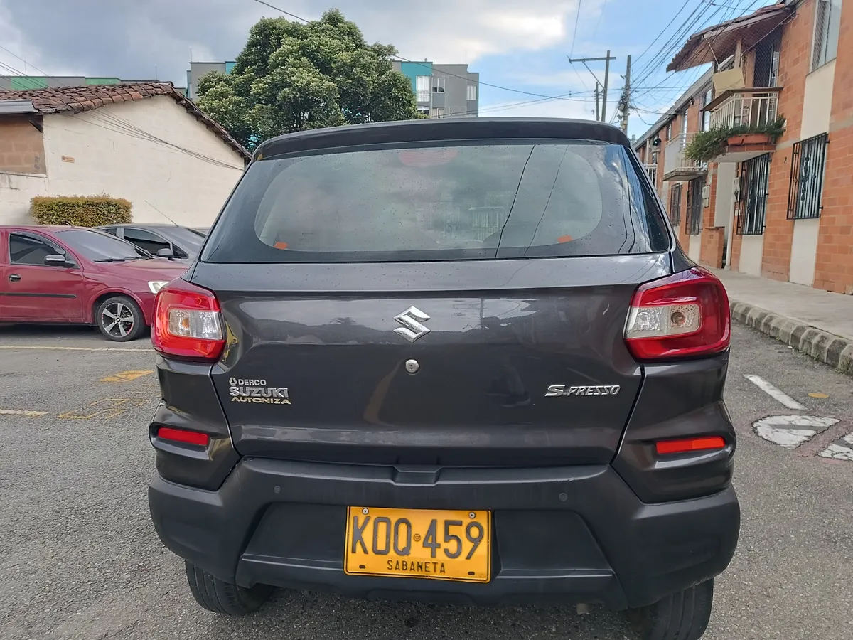 Suzuki S-Presso 2022 Gris Itagüí