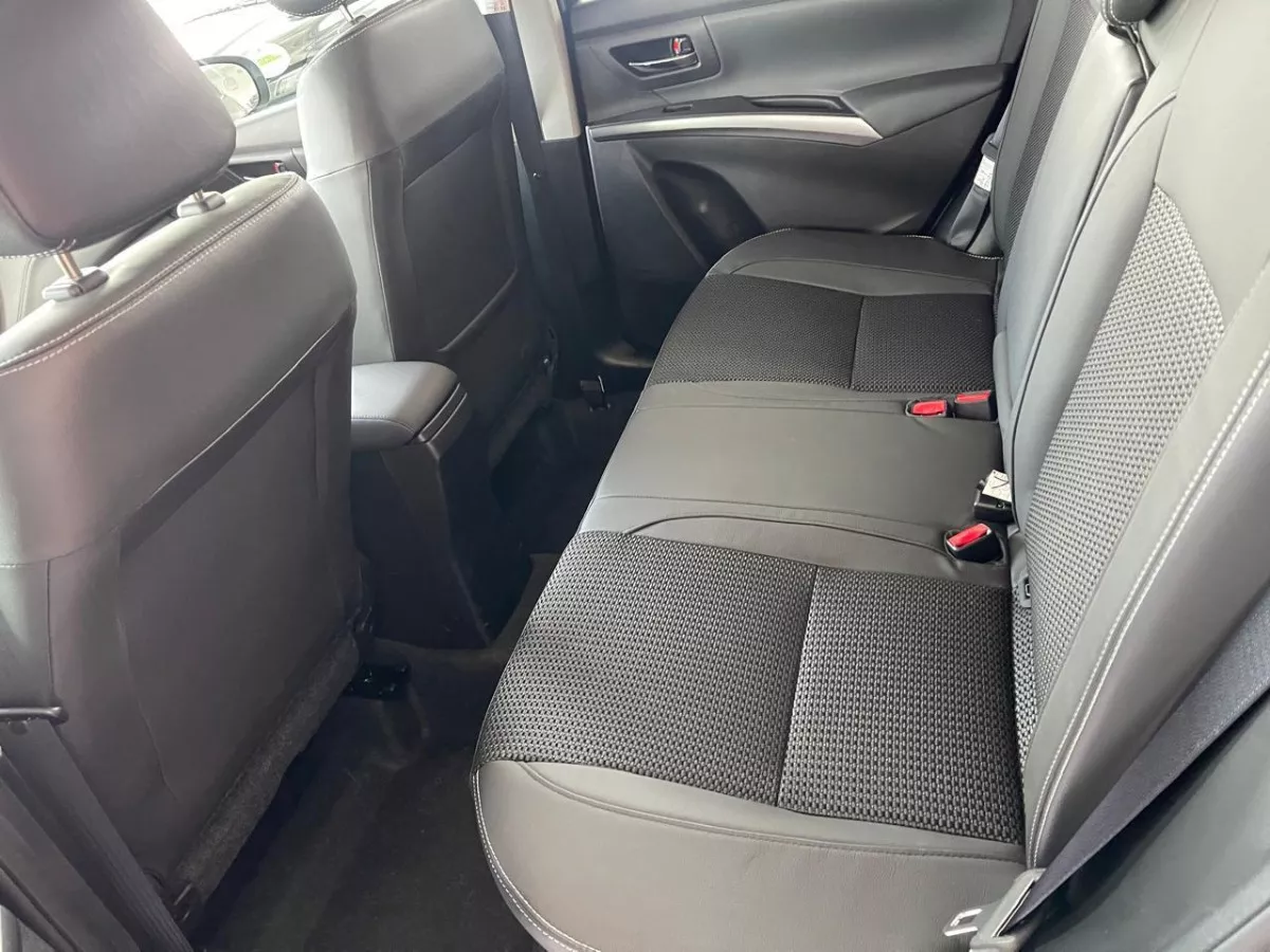 Suzuki Scross Hybrid Glx 2025