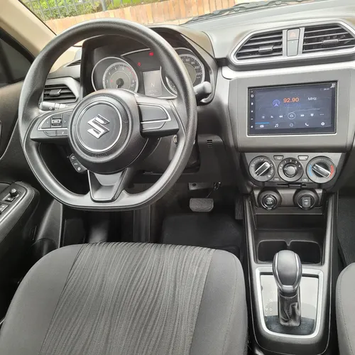 Suzuki Swift Dzire 2022 Gris Bogotá