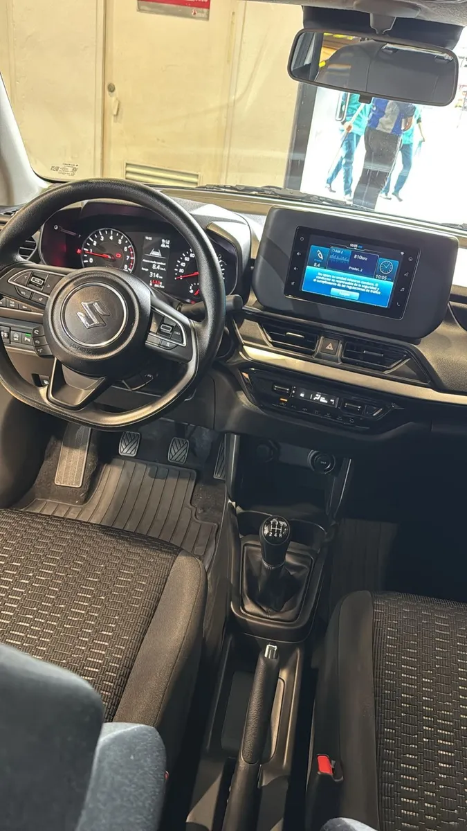 Suzuki Swift Suzuki 2026 Plateado Medellín