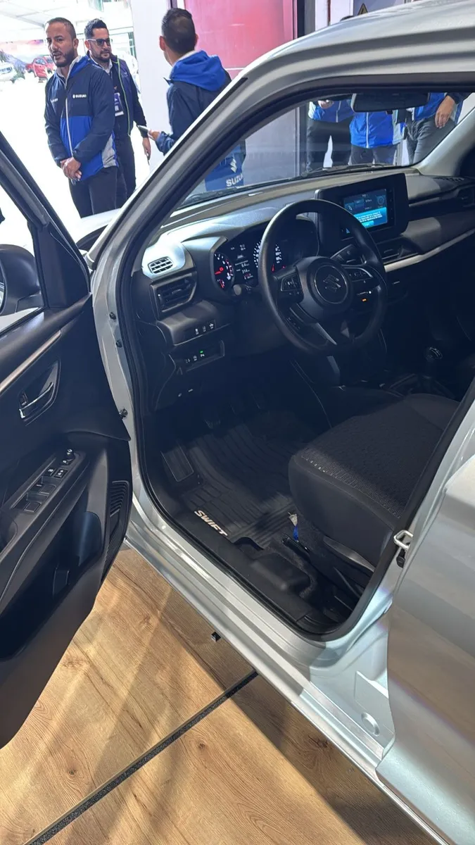 Suzuki Swift Suzuki 2026 Plateado Medellín