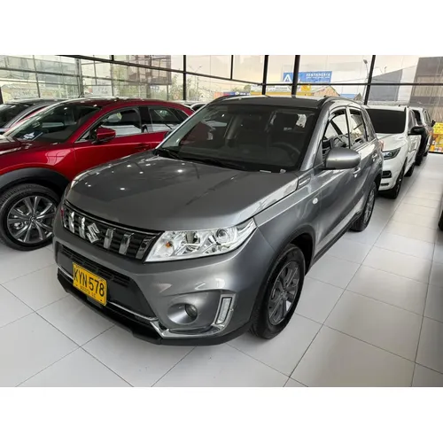 Suzuki Vitara Live 2023 Gris Bogotá