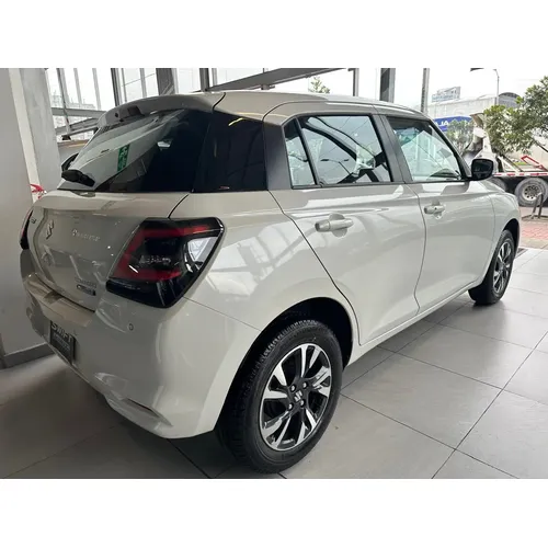 Suzuki Swift GLX 2026 Blanco Bogotá