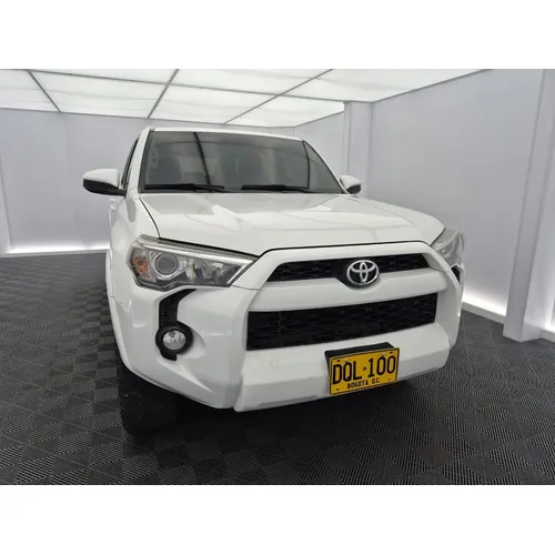 Toyota 4Runner SR5 2017 Blanco Bogotá