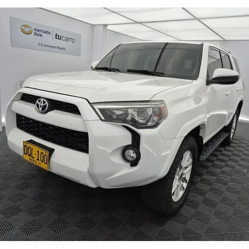 Toyota 4Runner SR5 2017 Blanco Bogotá