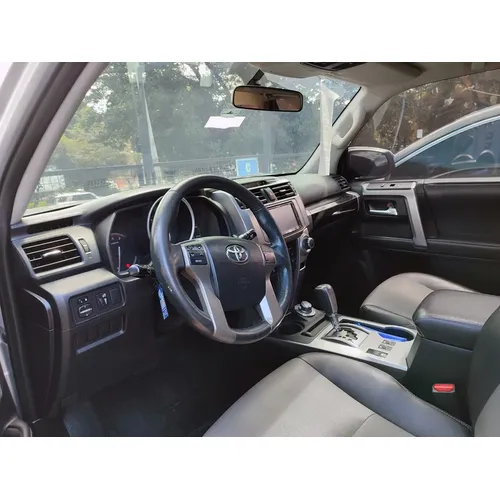 Toyota 4Runner SR5 2018 Plateado Bogotá