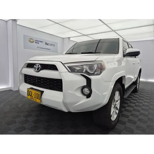 Toyota 4Runner SR5 2017 Blanco Bogotá