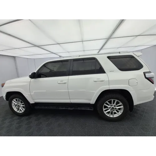 Toyota 4Runner SR5 2017 Blanco Bogotá