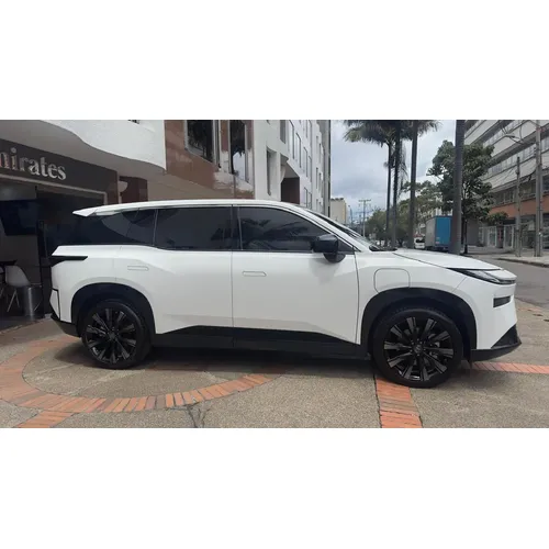 Toyota bZ 3X 2025 Blanco Bogotá
