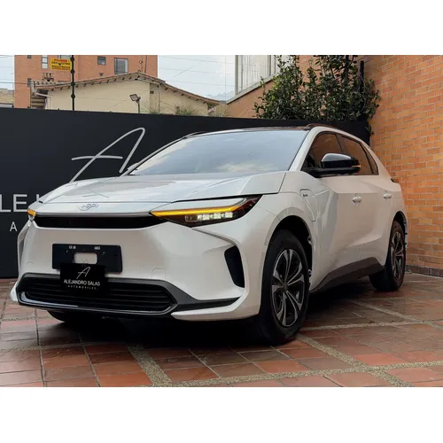 Toyota bZ 4X 2025 Blanco Bogotá