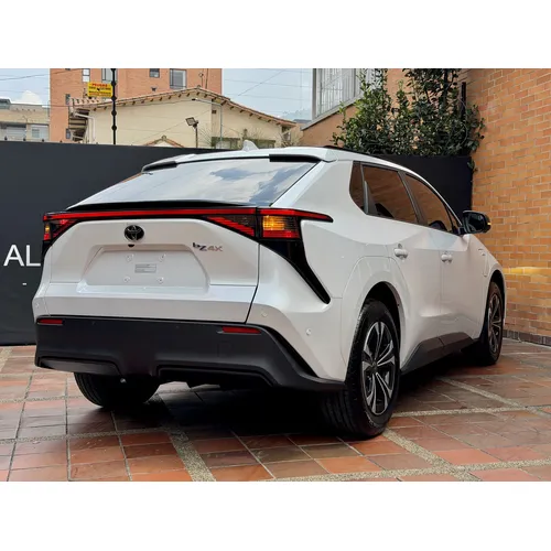 Toyota bZ 4X 2025 Blanco Bogotá