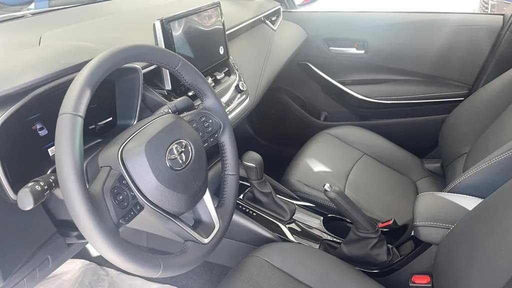 Toyota Corolla 1.8 Hev Seg 2025 Blanco