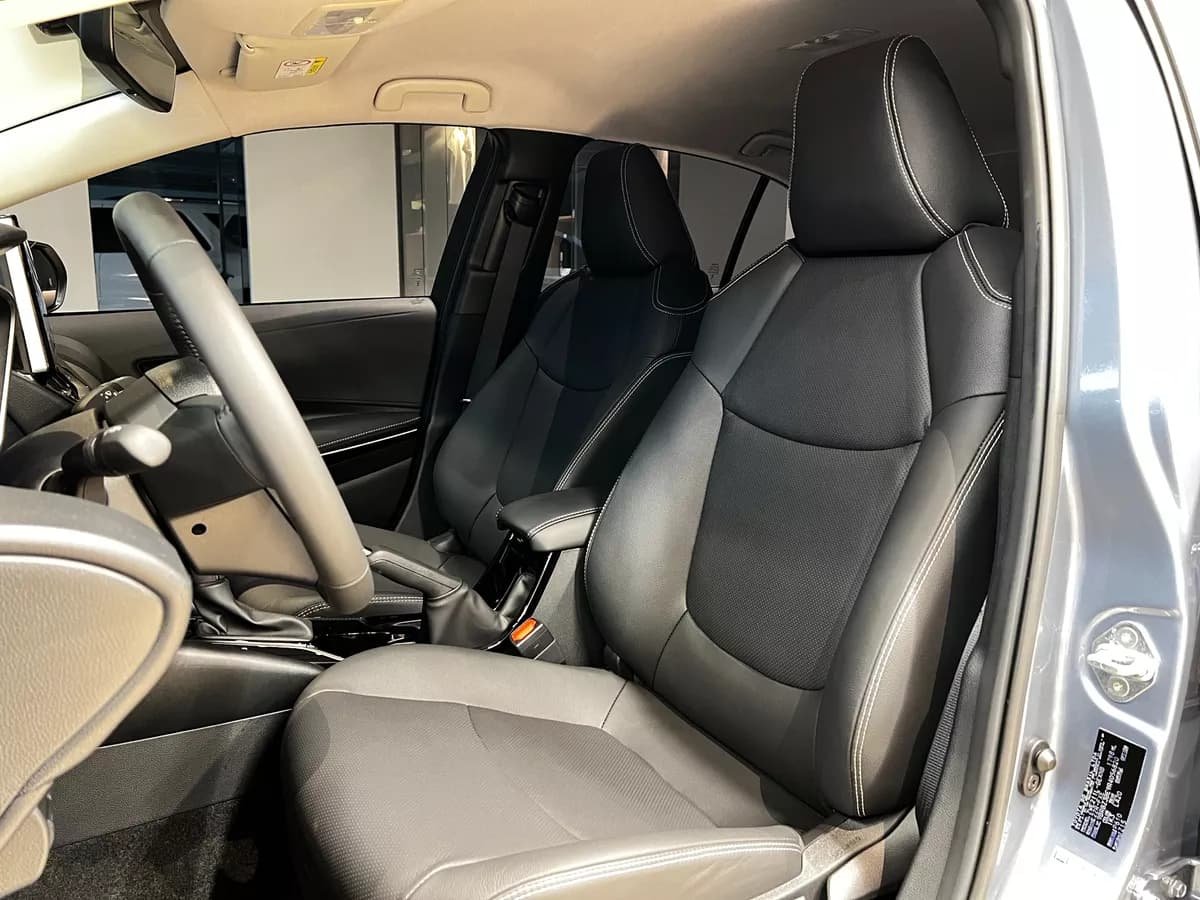 Toyota Corolla 1.8 Hev Xei 2025 Gris Nuevo