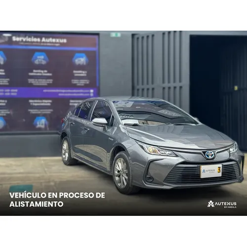 Toyota Corolla XLi 2024 Gris Bogotá