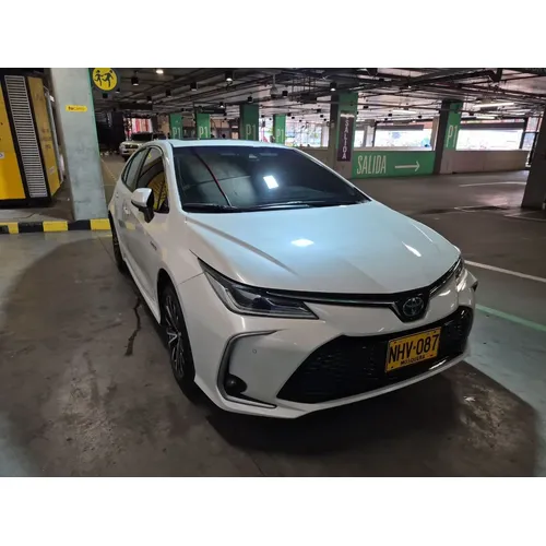 Toyota Corolla 2024 Blanco Bogotá