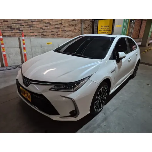 Toyota Corolla 2024 Blanco Bogotá