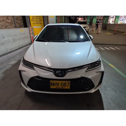 Toyota Corolla 2024 Blanco Bogotá