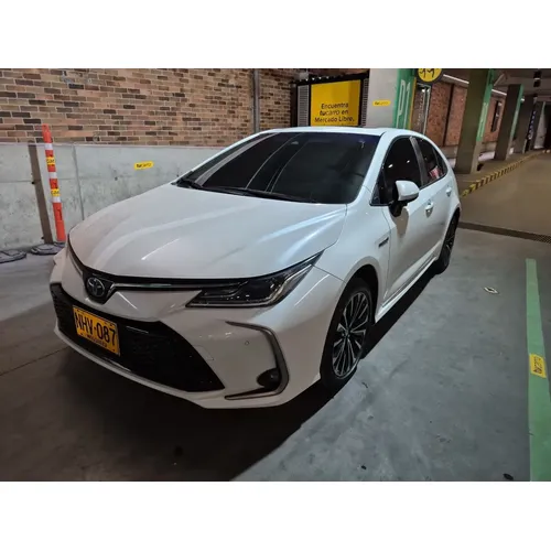 Toyota Corolla 2024 Blanco Bogotá