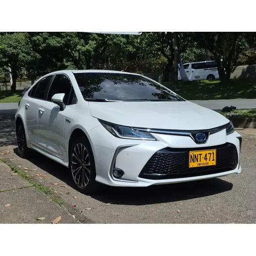 Toyota Corolla SEG 2024 Blanco Medellín