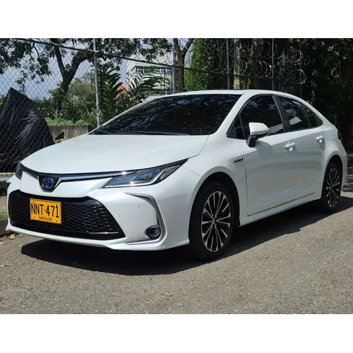 Toyota Corolla SEG 2024 Blanco Medellín