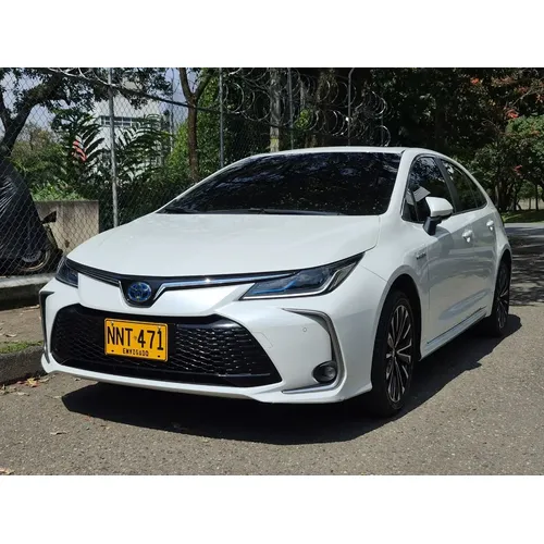 Toyota Corolla SEG 2024 Blanco Medellín