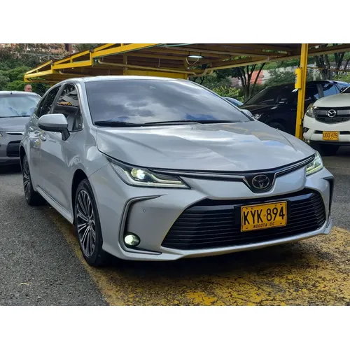 Toyota Corolla SEG 2023 Plateado Medellín