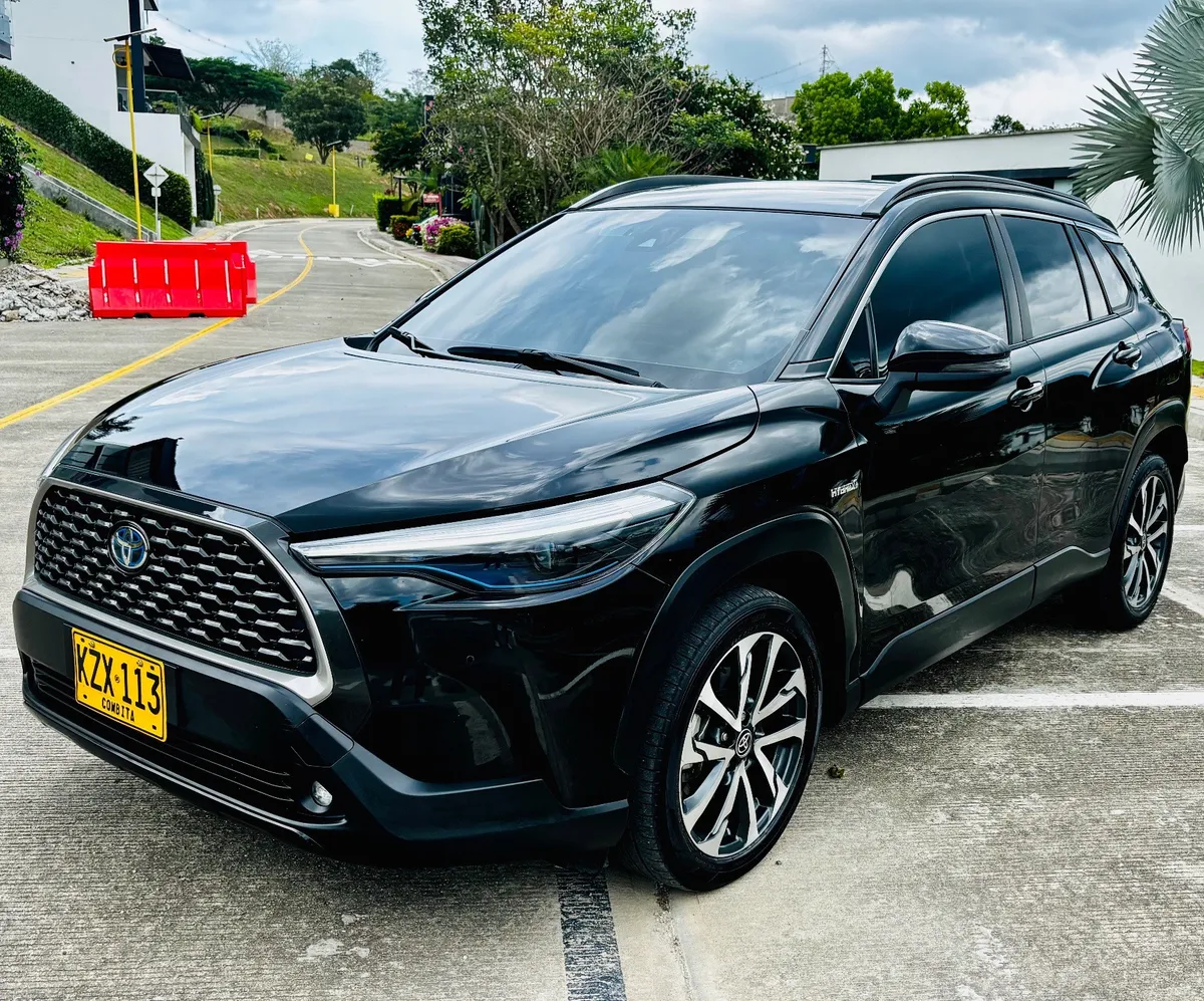 Toyota Corolla Cross 2023 Negro Floridablanca