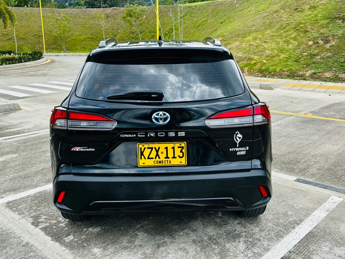 Toyota Corolla Cross 2023 Negro Floridablanca